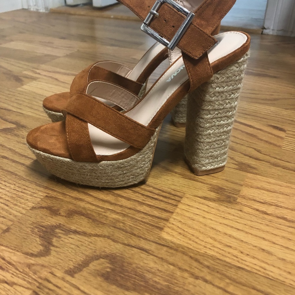 Platform espadrille sandals